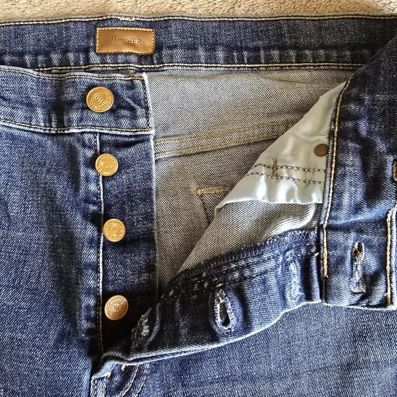 MOTHER Blue Cropped Jeans - Picture 12 of 16